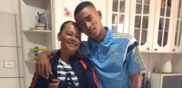 Notícia - Seis dos jogadores da Seleção Brasileira foram criados apenas pelas mães
