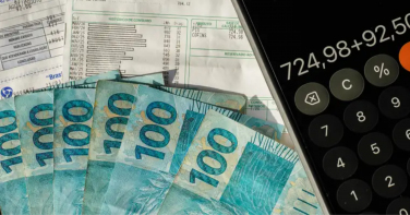 Notícia - Economista da Fiesc diz que 2027 começa mais difícil e que ajuste fiscal é inevitável