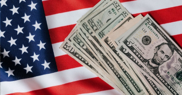 Notícia - China está vendendo títulos dos EUA: isso ameaça o dólar e seus investimentos?