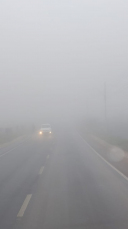 Notícia - [Vídeo] Imagens mostram cerração densa e falta de visibilidade em rodovias da região de Criciúma