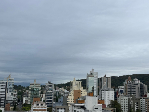 Notícia - [Áudio] Frio deve prevalecer nesta terça-feira 