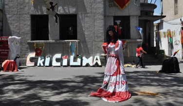 Notícia - Sábado tem Parada do Folclore na Praça Nereu Ramos