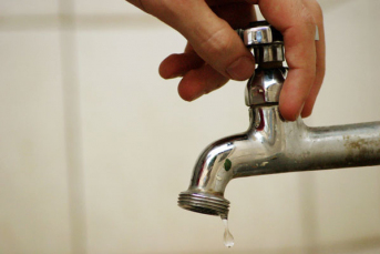 Notícia - Furto de fios deixa sete bairros de Içara sem água