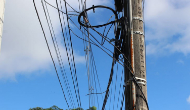 Notícia - [Áudio] Operação limpa fios começa nesta sexta-feira em Criciúma