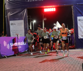 Notícia - Corredores encaram percurso desafiador na Track & Field Night Fall Run