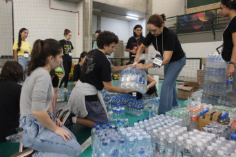 Notícia - Unesc já enviou 400 toneladas de donativos ao Rio Grande do Sul