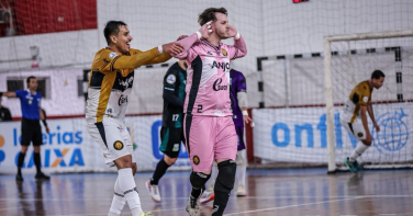 Notícia - AO VIVO e com imagens: Criciúma Futsal enfrenta a Chapecoense em decisão pelas quartas de final do Brasileiro
