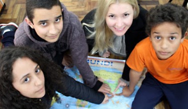 Notícia - Estudantes de Criciúma embarcam para Olimpíada Internacional de Matemática na Tailândia