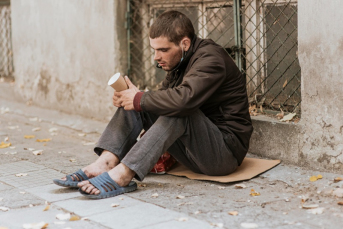 Notícia - ((Áudio)) Adeliana Dal Pont sobre moradores de rua: 