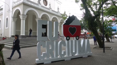Notícia - Trânsito será interditado no Centro de Criciúma para abertura do Natal