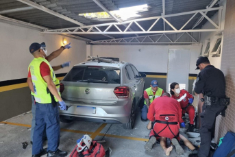 Notícia - Trabalhador cai do quinto andar de prédio em Criciúma