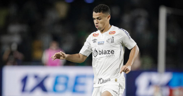 Notícia - Após saída do Criciúma, Sandry rescinde com o Santos