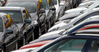 Notícia - Financiamento de veículos dispara e cresce 12,8% no trimestre