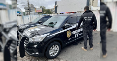 Notícia - Servidora é investigada por venda ilegal de medicamento para emagrecimento em SC