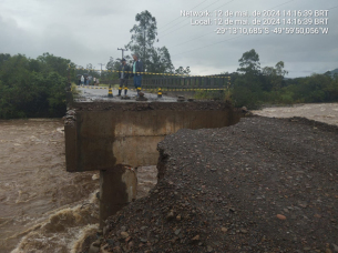 Notícia - Chuvas em Praia Grande: acúmulo de 370 milímetros e pontes interditadas