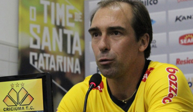 Notícia - Antes mesmo de ser contratado, Baier já estava ajudando o Tigre a compor equipe