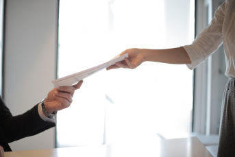 Notícia - 5 dicas para escrever uma carta de apresentação convincente