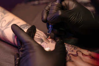 Notícia - Criciumense lança rifa de tatuagem e números quase esgotam em poucos dias