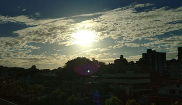 Notícia - Domingo mais frio e com chance de chuva