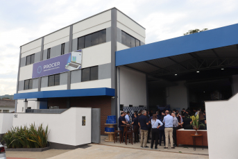 Notícia - Procer inaugura nova unidade de produção de quadros elétricos em Criciúma