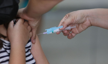 Notícia - Idade para vacinação contra o HPV e Meningite ACWY é ampliada