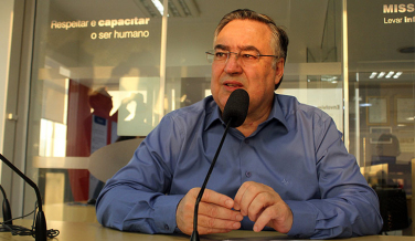 Notícia - “A denúncia me fragilizou, eu me recolhi”, diz Raimundo Colombo
