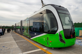Notícia - [Áudio] Bonde Urbano Digital: Conheça a tecnologia inédita que prefeitos de SC foram ver no PR