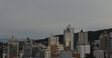 Notícia - SC amanhece com frio e tempo seco nesta quinta, mas chuva chega na sexta