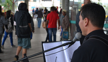 Notícia - Terminal da Próspera recebe momento musical