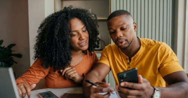 Notícia - Imposto de Renda 2026 registra mais de 450 mil declarações nas primeiras horas