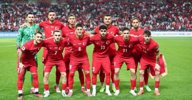 Notícia - Turquia x Romênia: saiba onde assistir ao vivo pela repescagem para a Copa do Mundo 2026