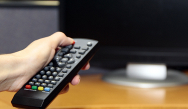 Notícia - TV por assinatura perde 787.513 contratos em 12 meses