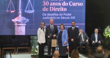 Notícia - Presidente do TJSC discute futuro da Justiça em palestra na Unesc