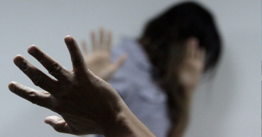 Notícia - Mulher é agredida pelo ex-companheiro na frente dos filhos em Balneário Rincão