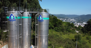 Notícia - Casan entrega novos reservatórios e anuncia obra de R$ 70 milhões em SC