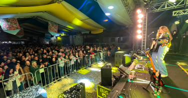 Notícia - Show nacional de Samuel Rosa encerra neste domingo a 33ª Festa do Peixe