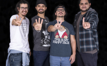 Teatro Elias Angeloni recebe Os 4 Amigos + Fila de piadas
