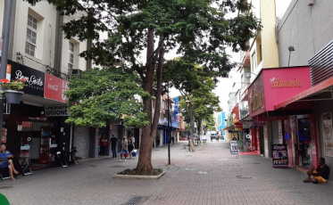 Comerciários da região de Criciúma têm novos salários e regras de trabalho 