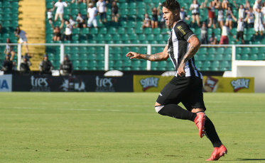 Crise sem fim no Figueira: jogador lesionado é encaminhado ao Sus