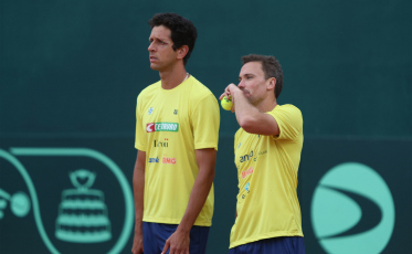 A hora dos gigantes na Copa Davis