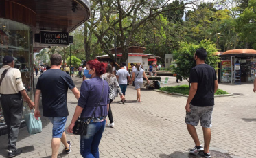 Comércio de Criciúma atende normalmente no Carnaval