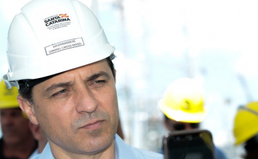 Entenda o caso dos respiradores