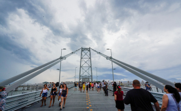 Domingo será cheio de atividades na Ponte Hercílio Luz