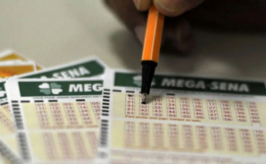 Prêmio da Mega-Sena chega a R$ 45 milhões no sorteio desta quinta-feira