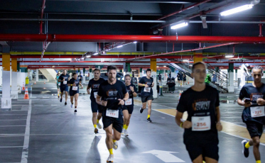Corrida noturna passa por dentro do Nações Shopping e pelas ruas de Criciúma neste sábado