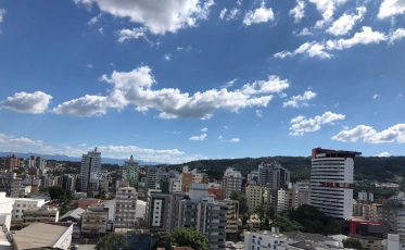 Tempo esfriou e pode chegar a 5° durante a semana