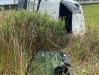 Condutora fica ferida após capotamento de carro em Passo de Torres