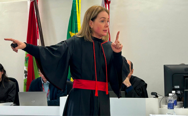 Júri condena réu a 116 anos por morte de mãe e filho em Forquilhinha