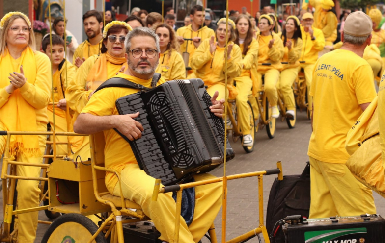 Polentopéia leva cultura italiana ao público durante a Festa da Gastronomia em Nova Veneza  