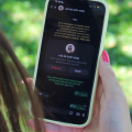Prefeitura amplia serviços da assistente virtual e libera emissão de documentos pelo WhatsApp